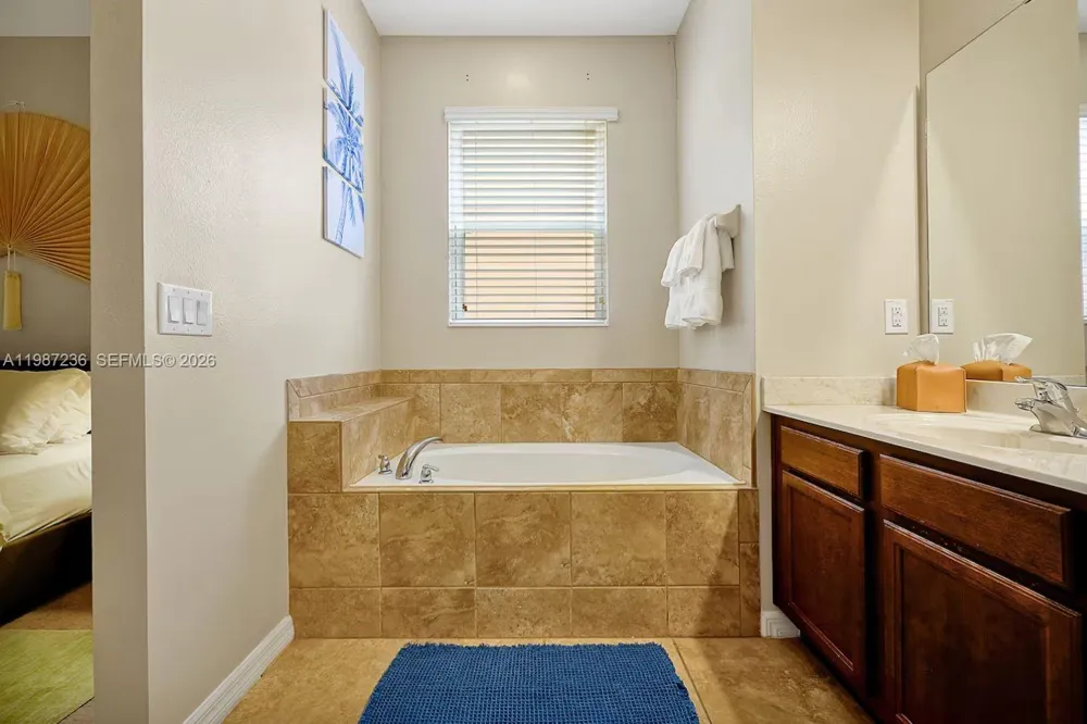 2650 SANTOSH CV Kissimmee, FL 34746