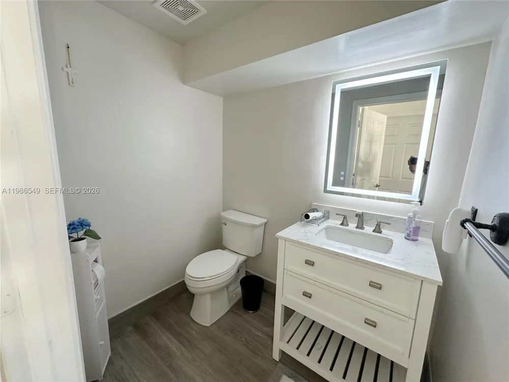 15973 NW 16th Ct Pembroke Pines, FL 33028