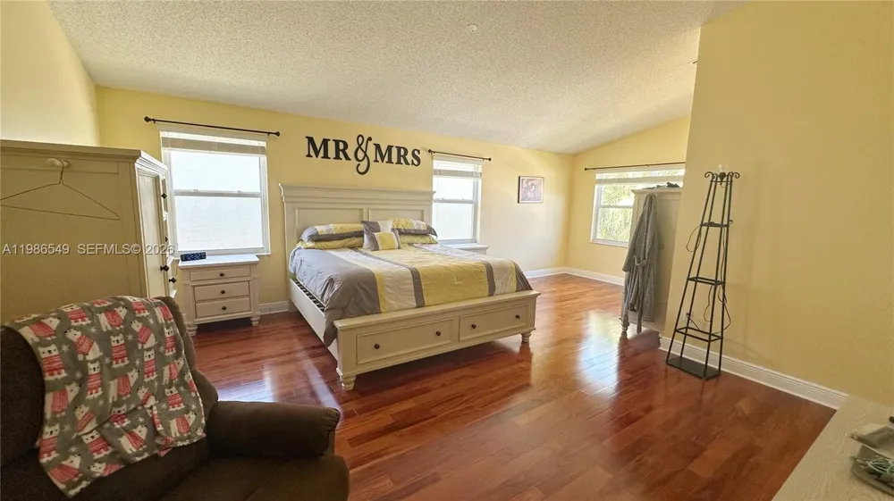 15973 NW 16th Ct Pembroke Pines, FL 33028