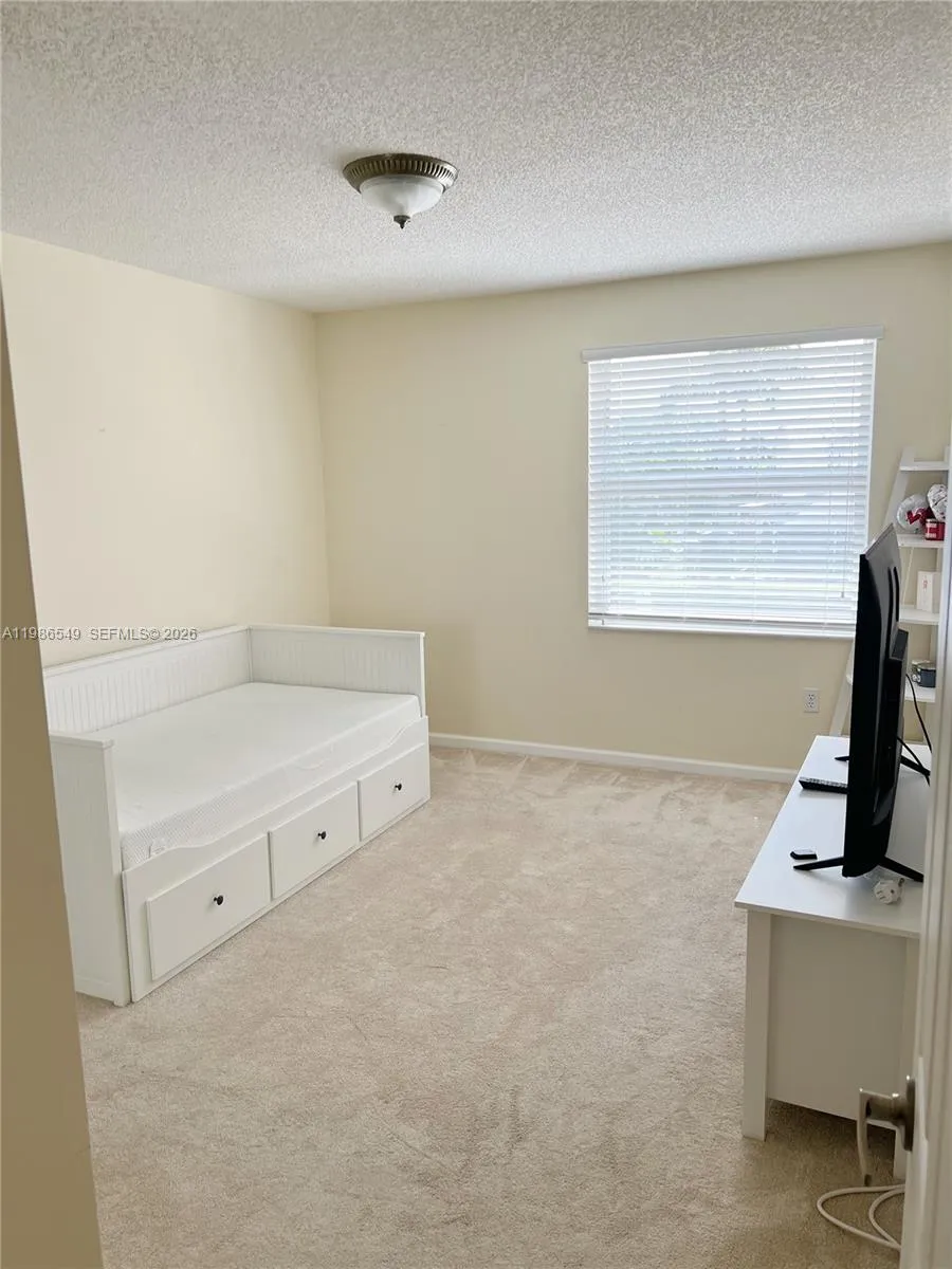 15973 NW 16th Ct Pembroke Pines, FL 33028