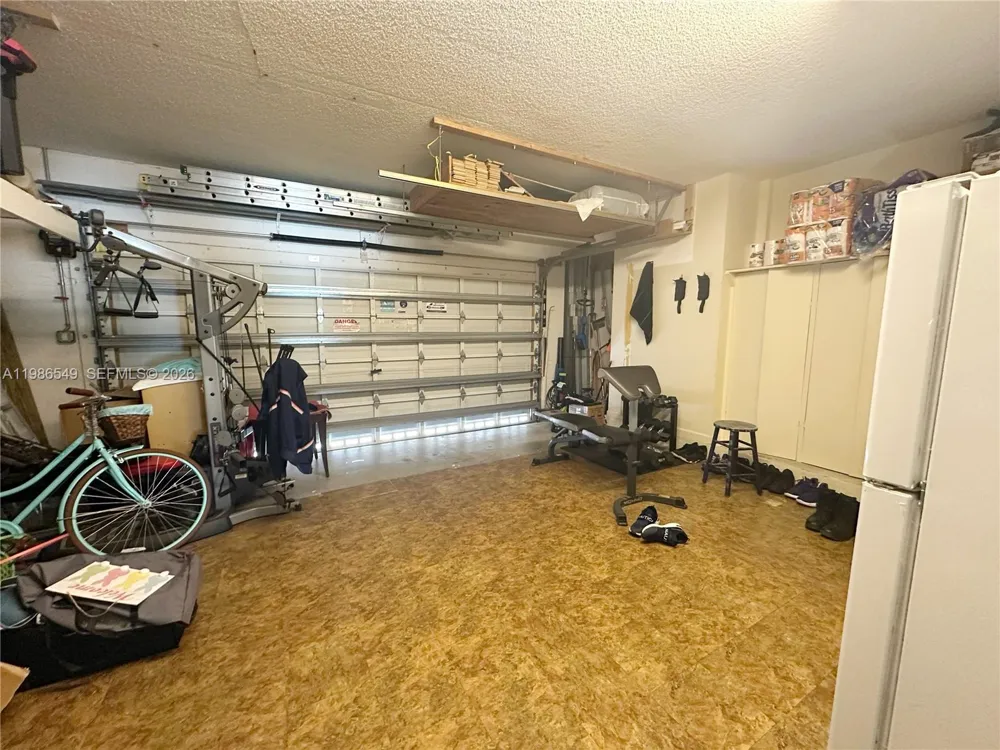 15973 NW 16th Ct Pembroke Pines, FL 33028