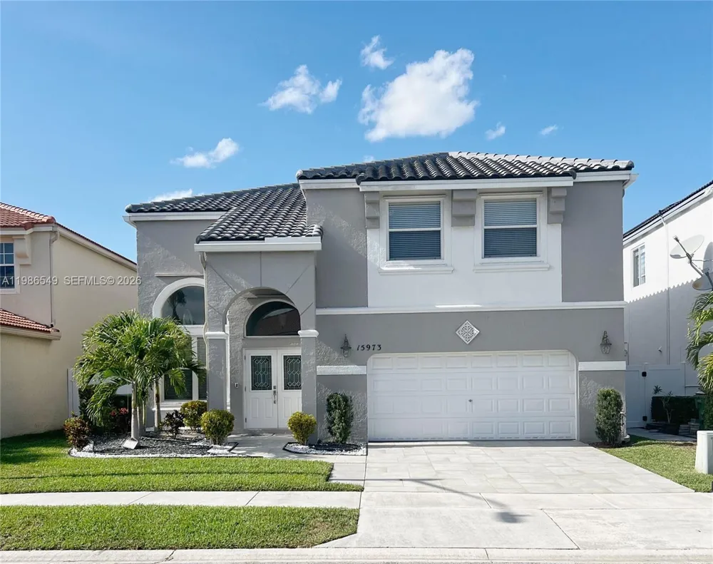15973 NW 16th Ct Pembroke Pines, FL 33028