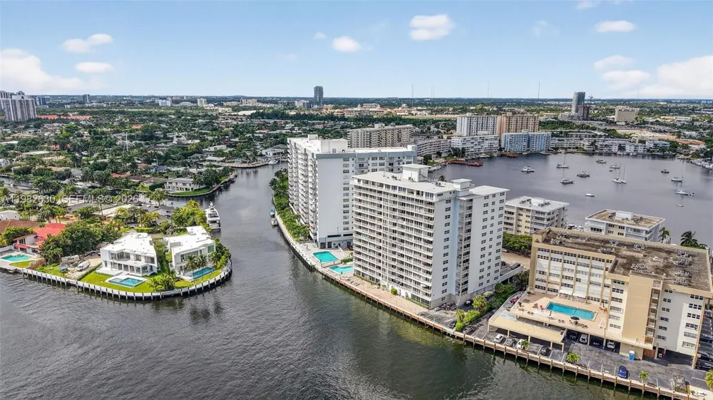 121 Golden Isles Dr #205 Hallandale Beach, FL 33009