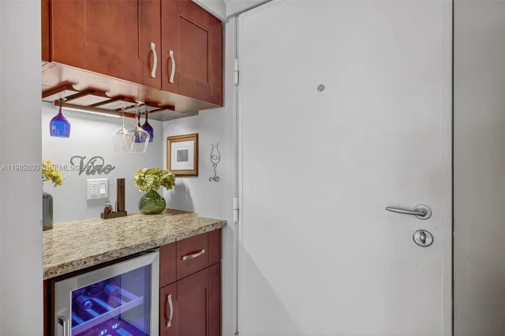 121 Golden Isles Dr #205 Hallandale Beach, FL 33009