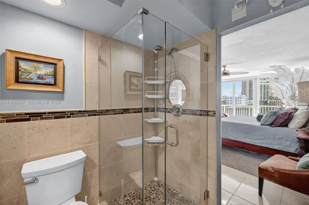 121 Golden Isles Dr #205 Hallandale Beach, FL 33009