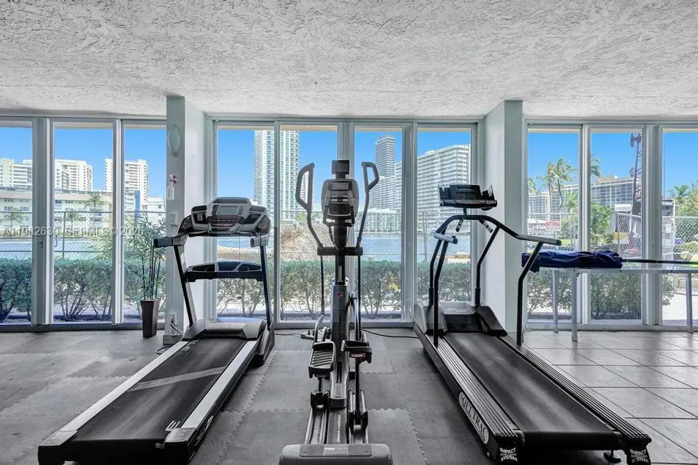 121 Golden Isles Dr #205 Hallandale Beach, FL 33009