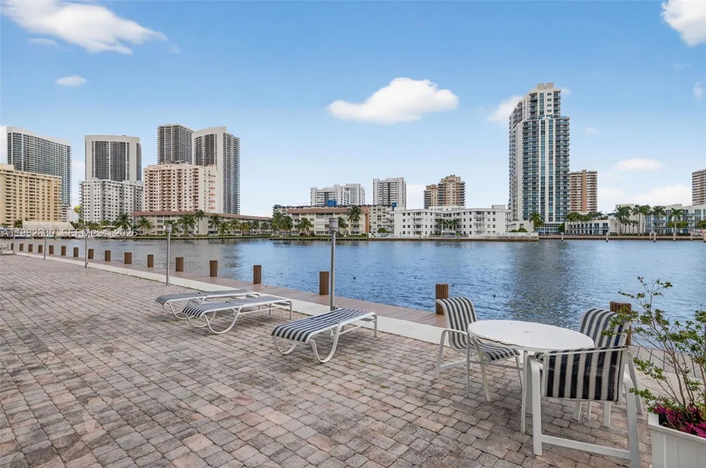 121 Golden Isles Dr #205 Hallandale Beach, FL 33009