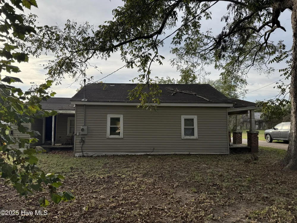 108 Bell Street Pollocksville, NC 28573