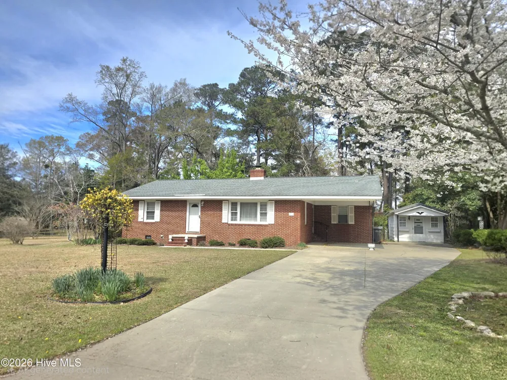 214 E Bladen Street Bladenboro, NC 28320