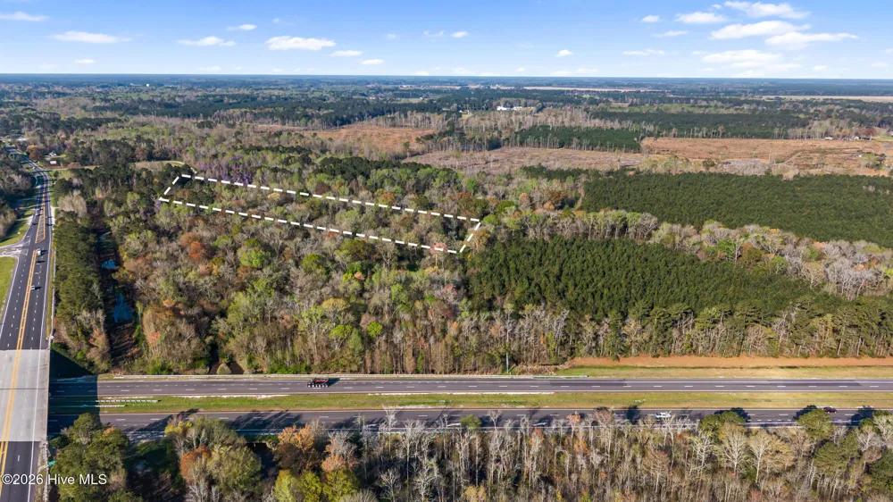 351 Burgaw Creek Loop Road Burgaw, NC 28425