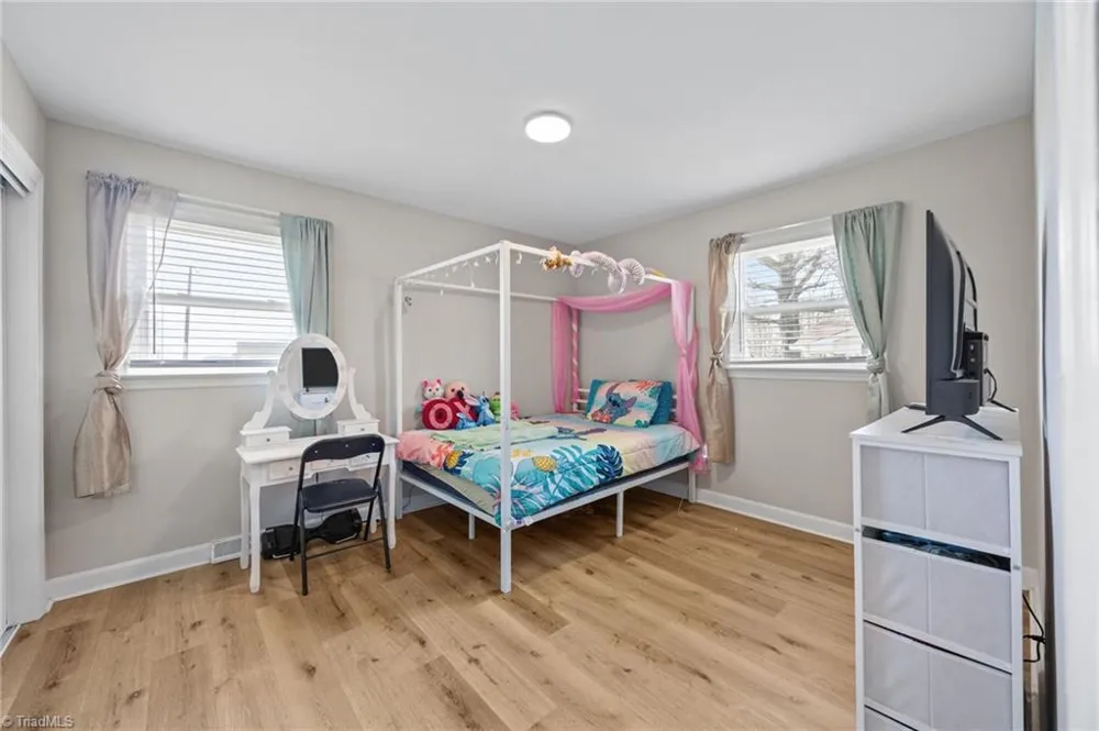 735 Hallmark Drive Rural Hall, NC 27045