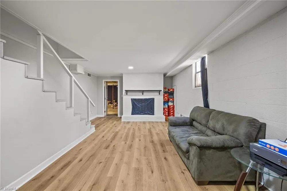 735 Hallmark Drive Rural Hall, NC 27045