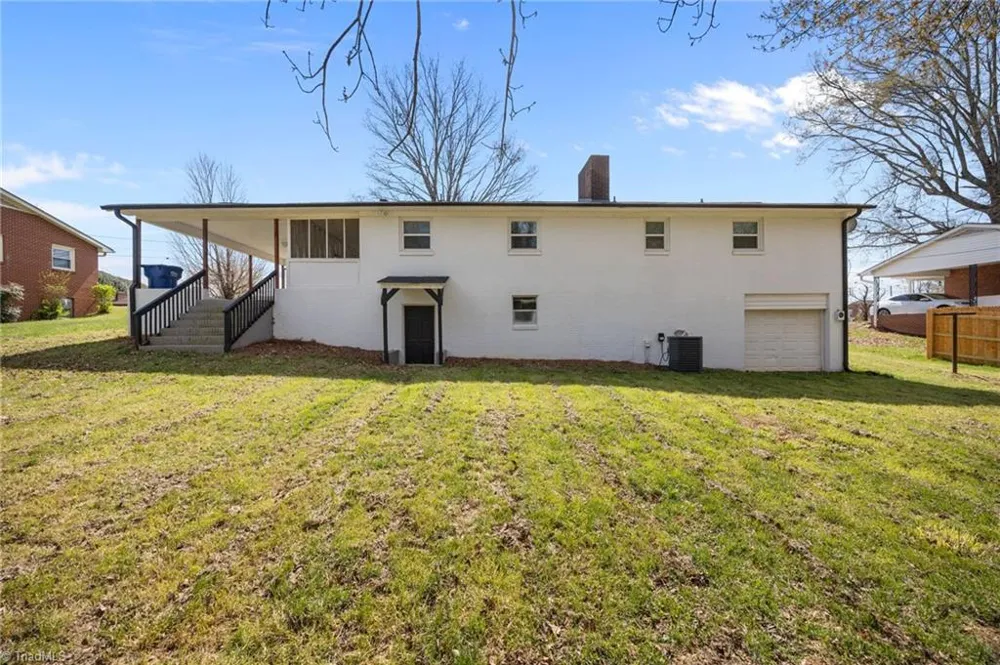 735 Hallmark Drive Rural Hall, NC 27045