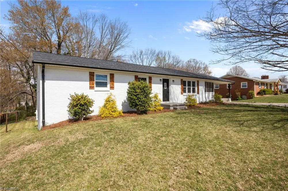 735 Hallmark Drive Rural Hall, NC 27045