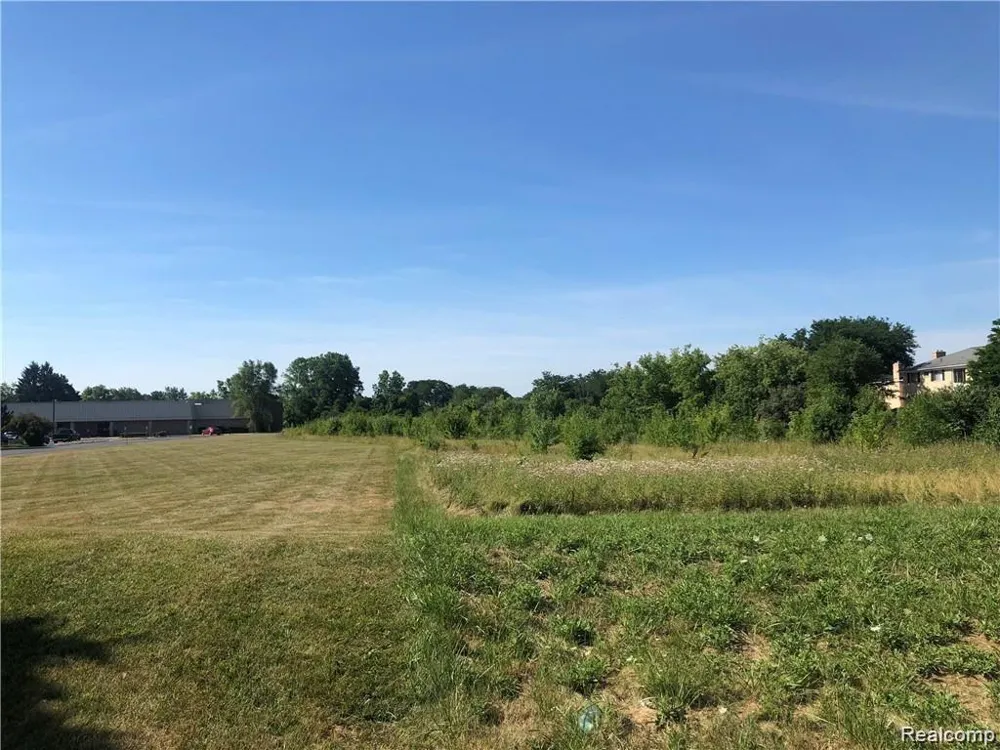 5555 E HILL ROAD Grand Blanc Charter Township, MI 48439