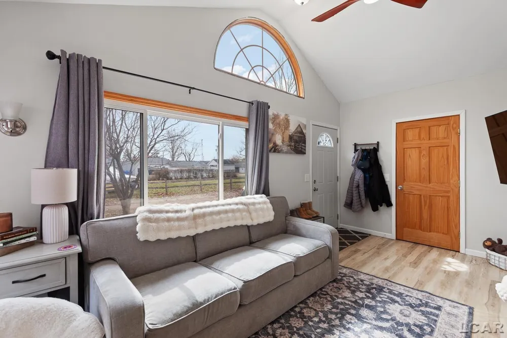 502 Wilbur Avenue Columbia Township, MI 49230