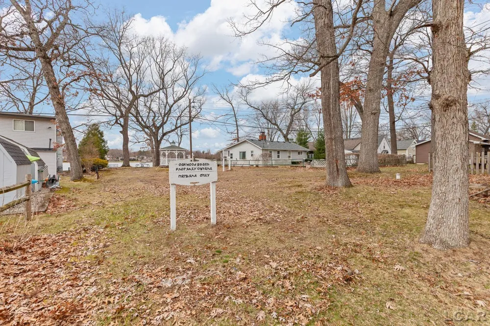 502 Wilbur Avenue Columbia Township, MI 49230