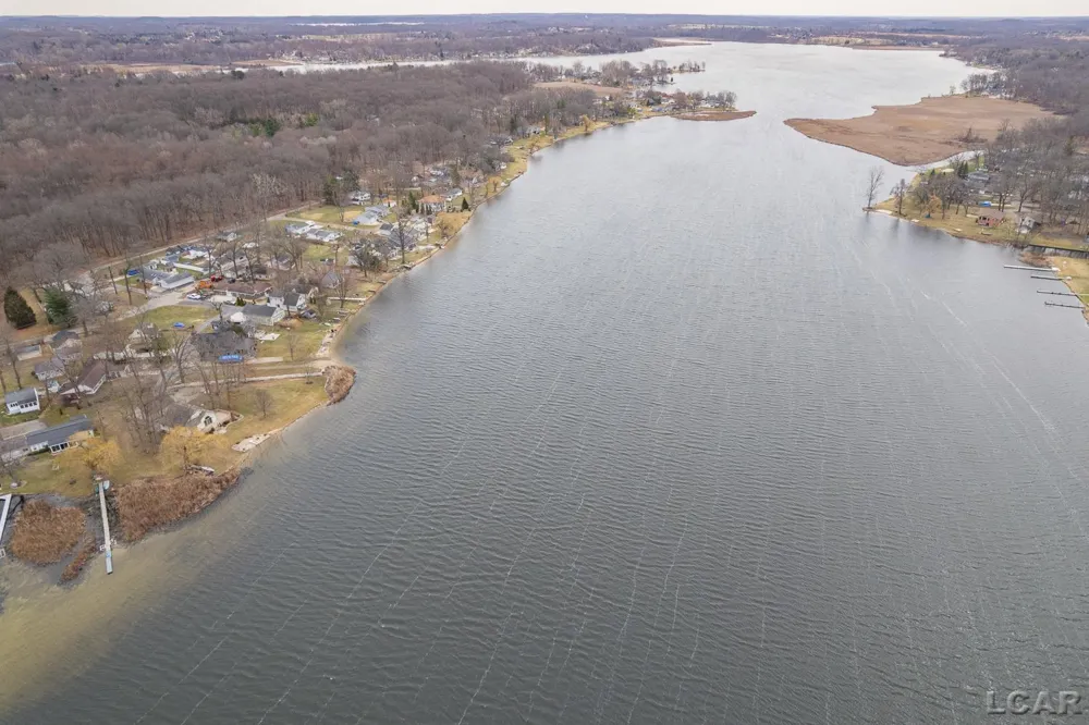 502 Wilbur Avenue Columbia Township, MI 49230
