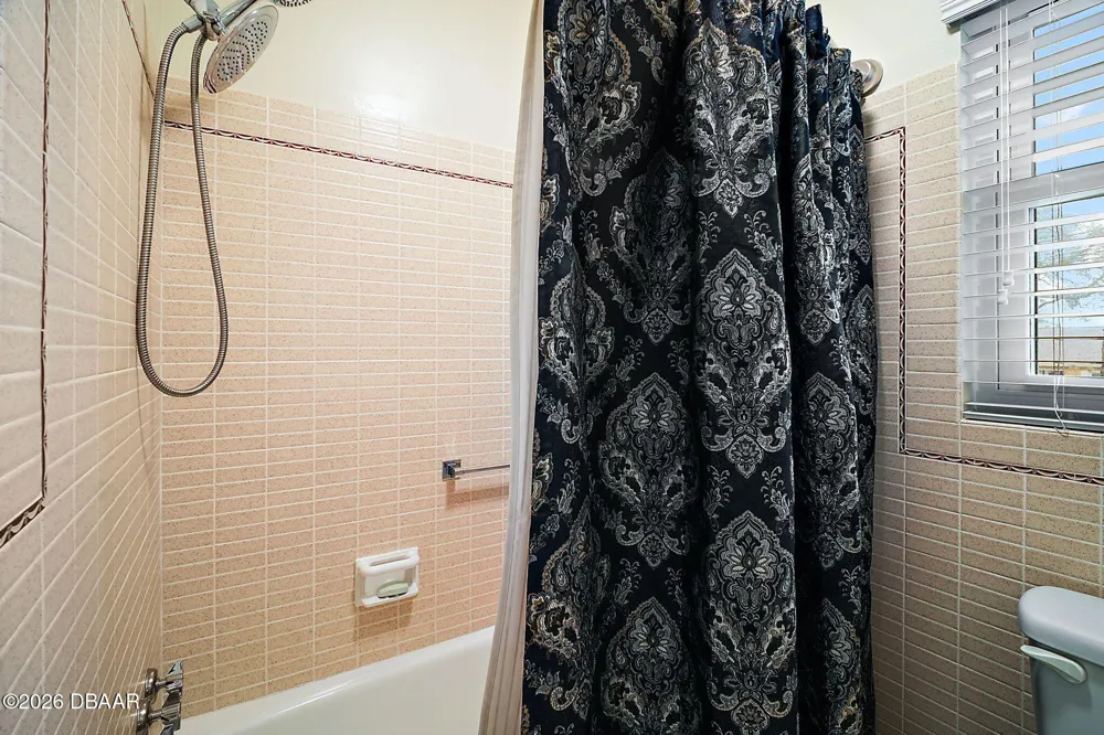 803 Shore Drive #, Leesburg, FL 34748
