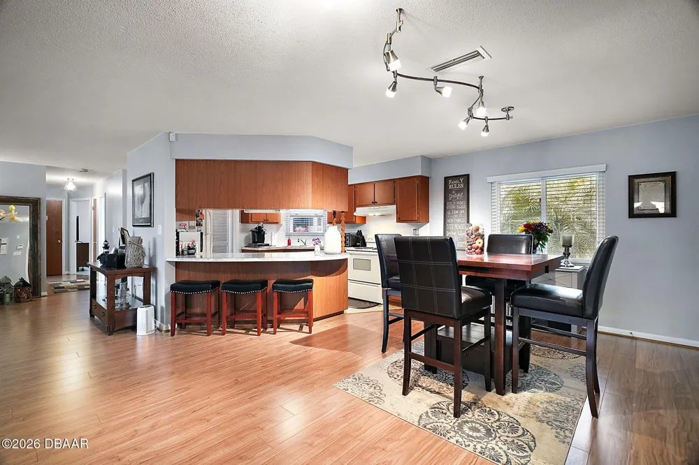 803 Shore Drive #, Leesburg, FL 34748