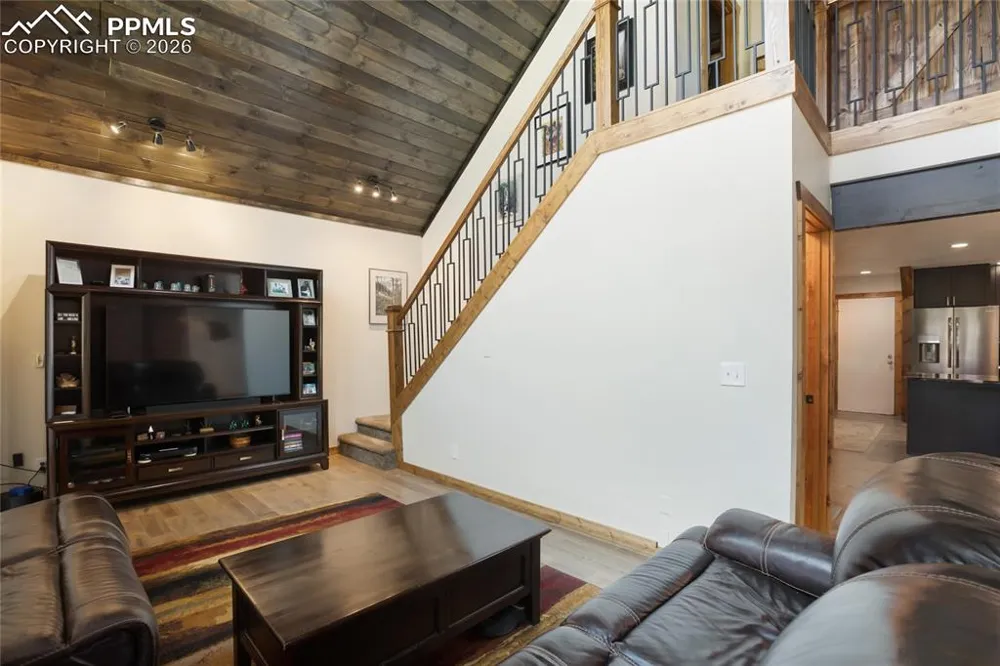 45 Barr Lake Circle Divide, CO 80814