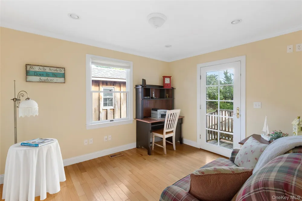 23 Whiting Road East Quogue, NY 11942