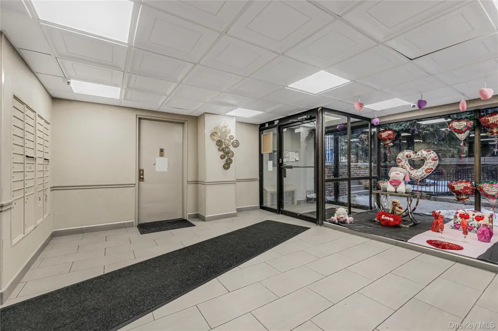 1725 Edison Avenue #1F Bronx, NY 10461
