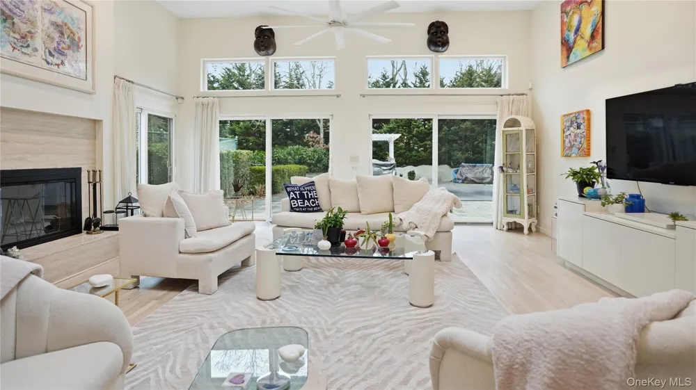 15 Blueberry Lane Quogue, NY 11959