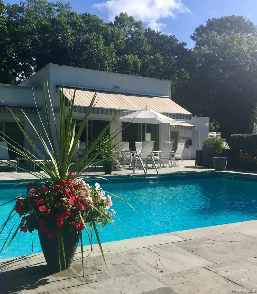 15 Blueberry Lane Quogue, NY 11959