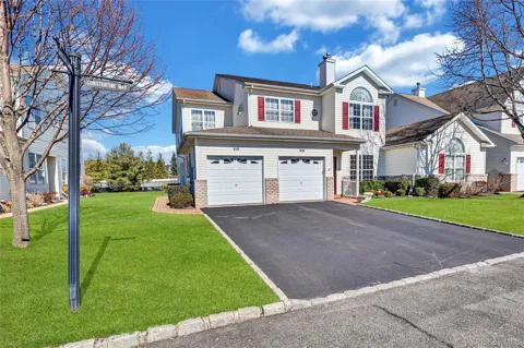 85 Constantine Way