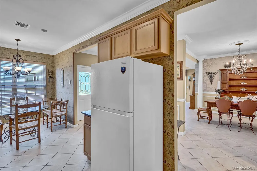 85 Constantine Way Mount Sinai, NY 11766