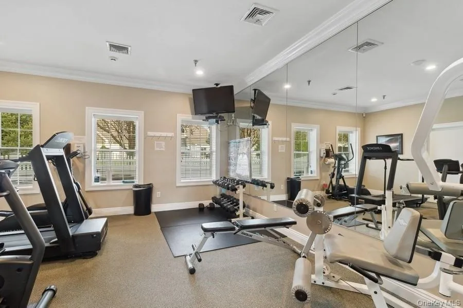 85 Constantine Way Mount Sinai, NY 11766