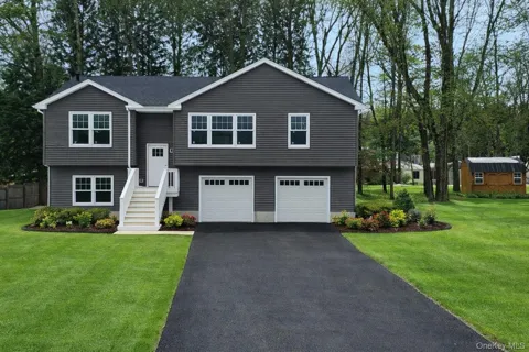6 Mark Drive
