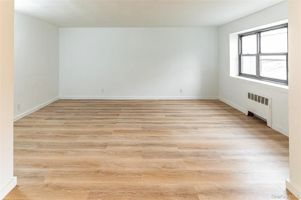 30 Fleetwood Avenue #2E Mount Vernon, NY 10552