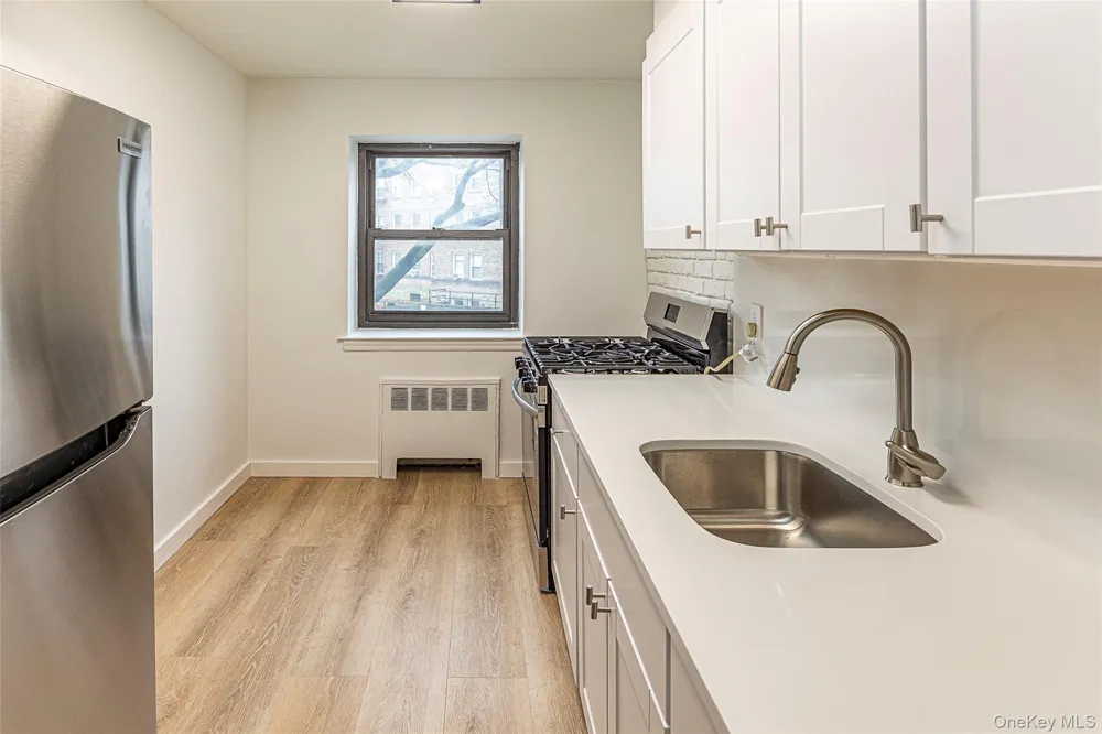 30 Fleetwood Avenue #2E Mount Vernon, NY 10552