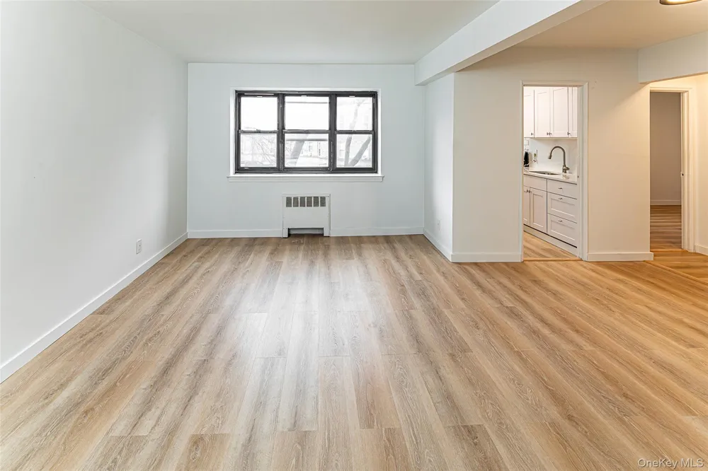 30 Fleetwood Avenue #2E Mount Vernon, NY 10552