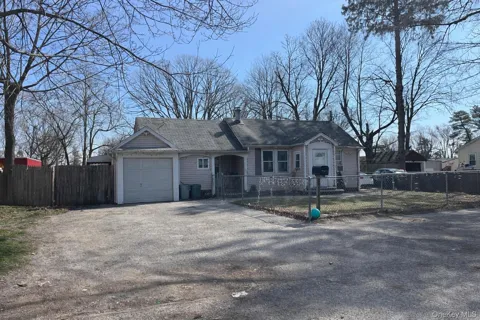 43 Grant Avenue