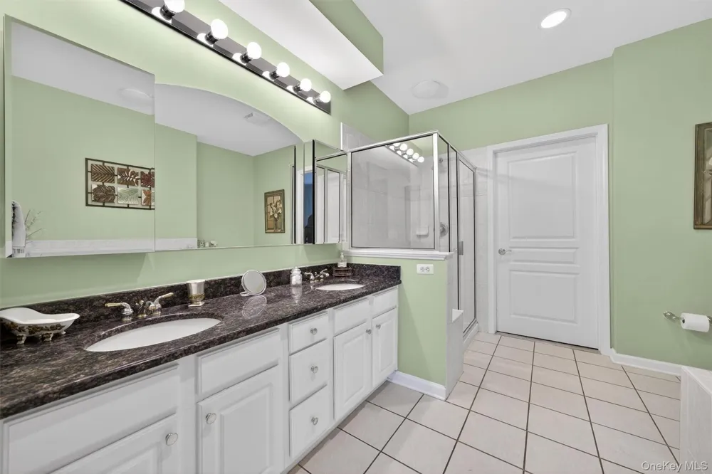 28 De Baun Avenue #304 Airmont, NY 10901