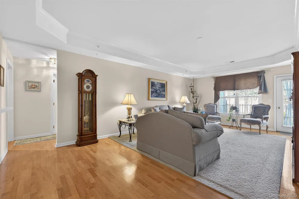 28 De Baun Avenue #304 Airmont, NY 10901