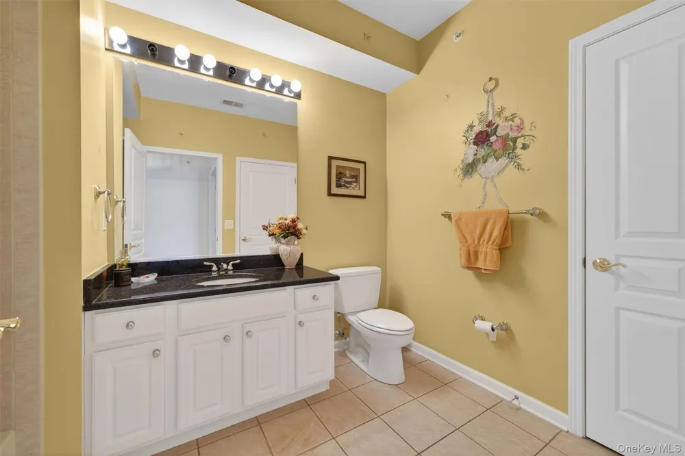 28 De Baun Avenue #304 Airmont, NY 10901