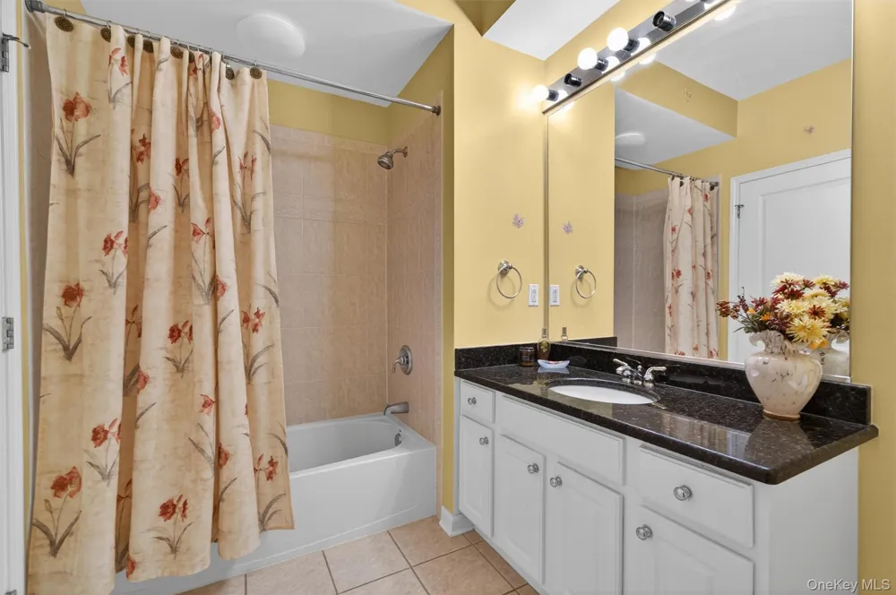 28 De Baun Avenue #304 Airmont, NY 10901