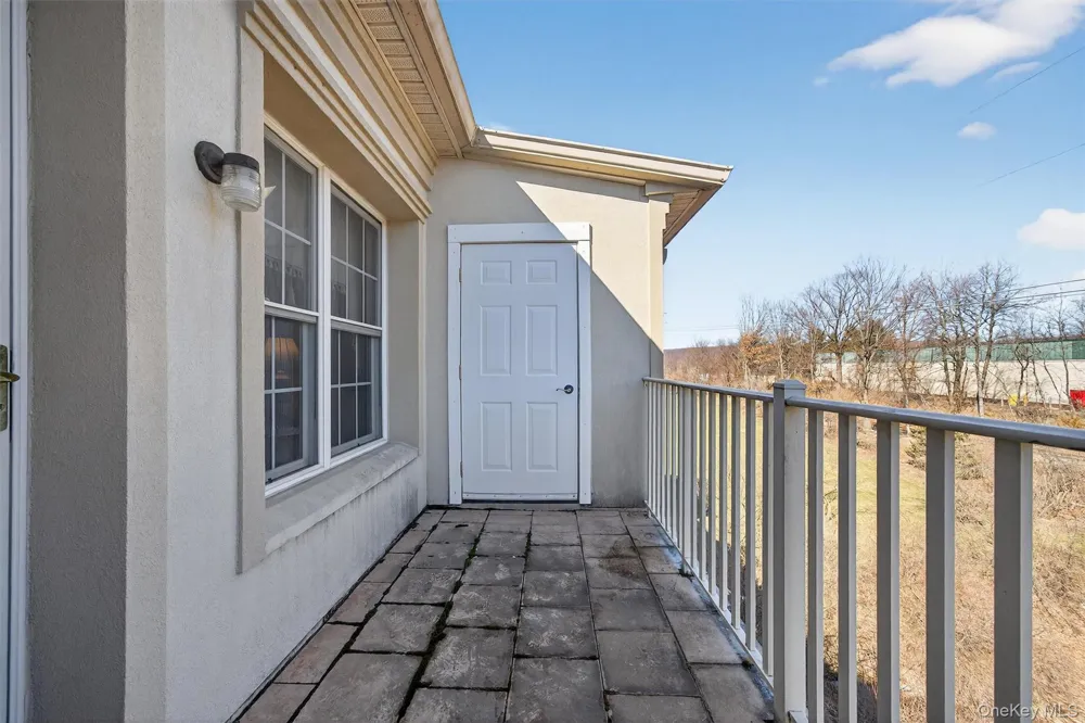 28 De Baun Avenue #304 Airmont, NY 10901