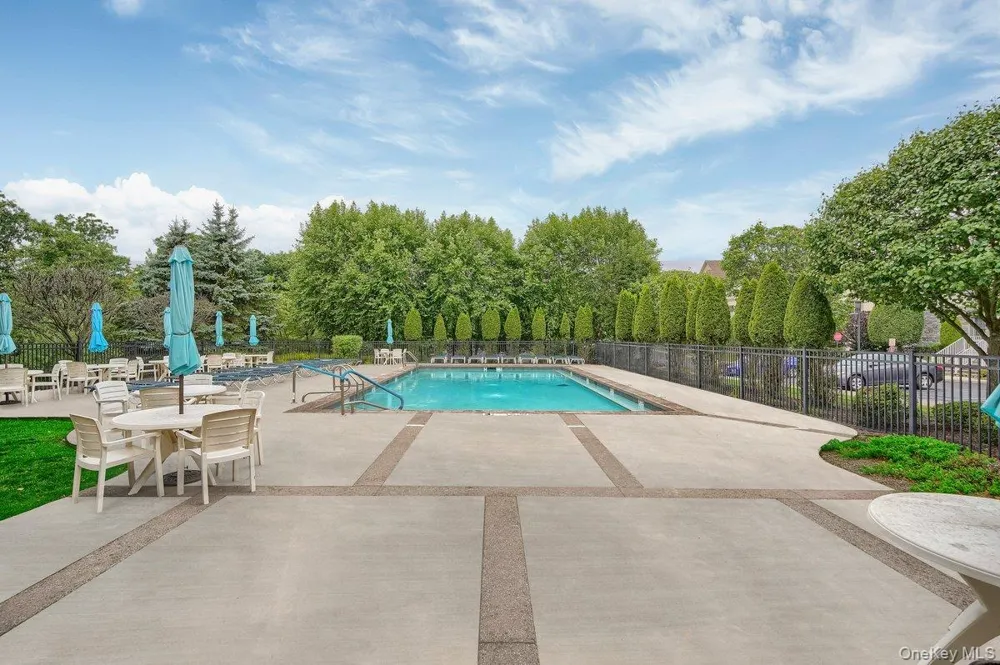 28 De Baun Avenue #304 Airmont, NY 10901