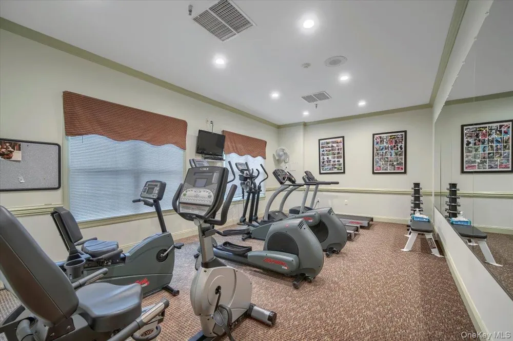 28 De Baun Avenue #304 Airmont, NY 10901