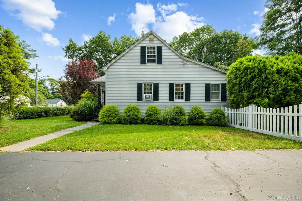 154 Cedar Road E Mastic Beach, NY 11951
