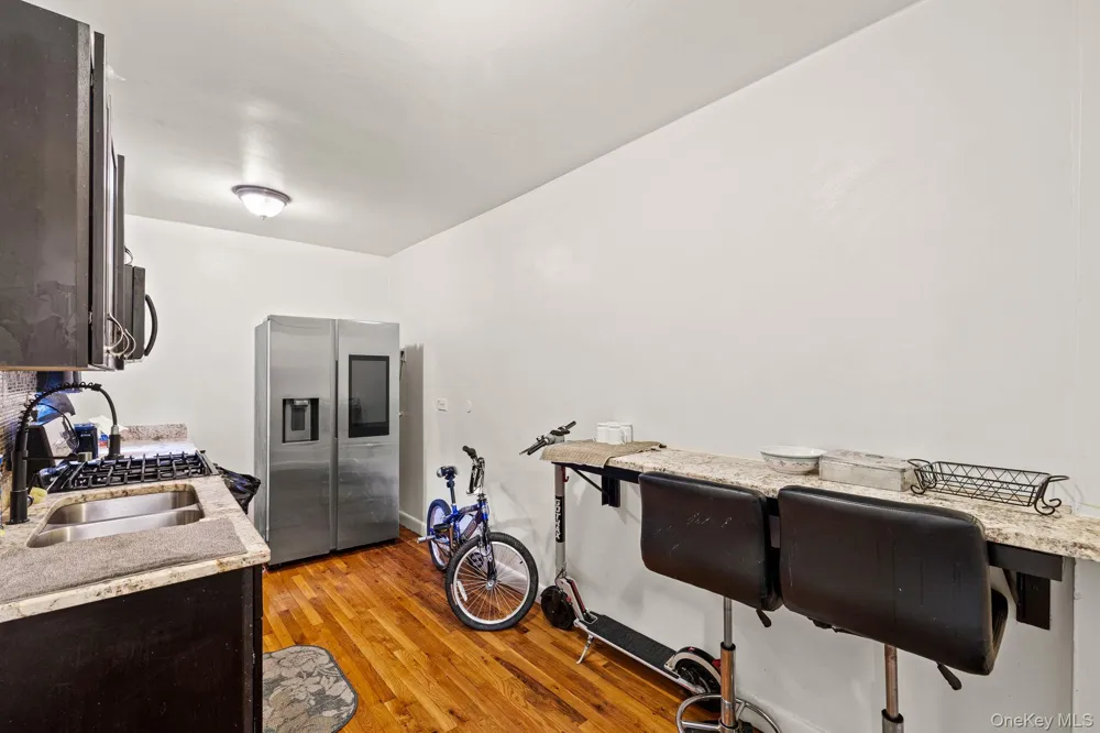 2105 Wallace Avenue #5A Bronx, NY 10462