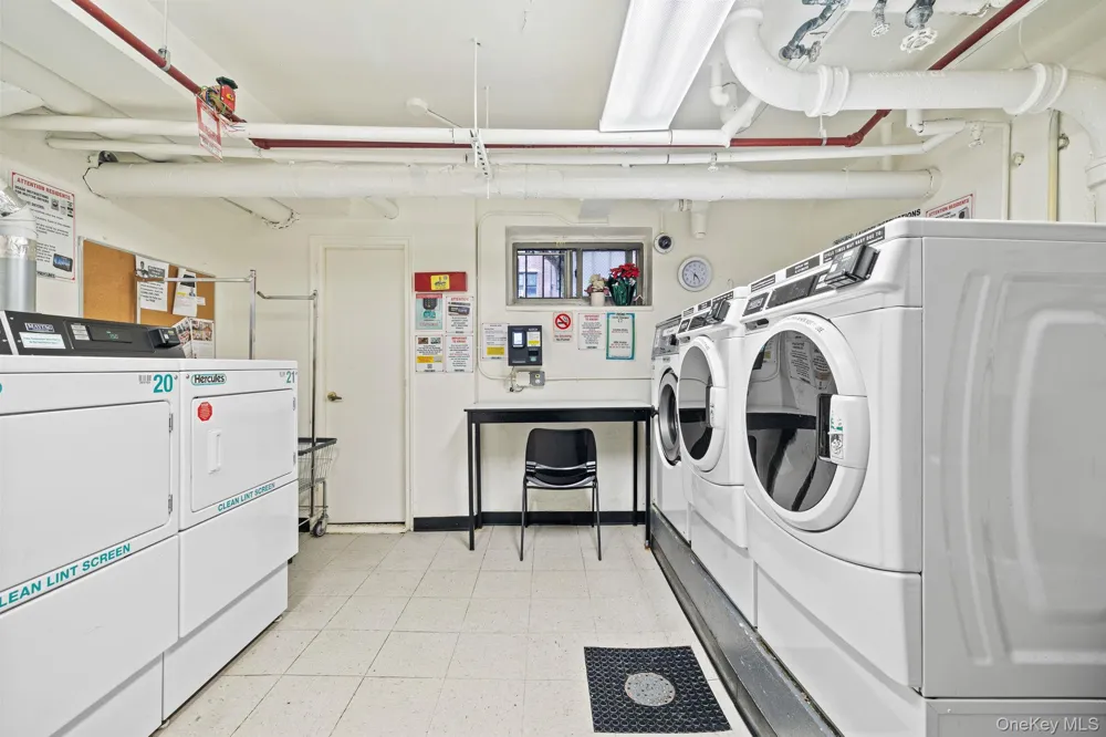 2105 Wallace Avenue #5A Bronx, NY 10462