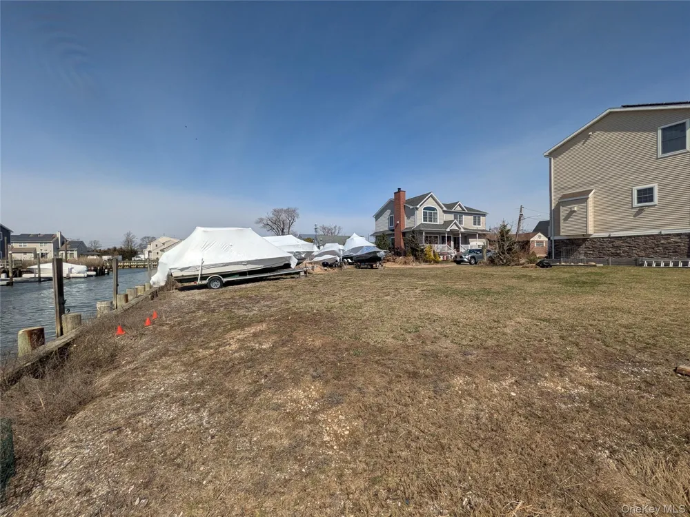635 Arthur Street Baldwin, NY 11510