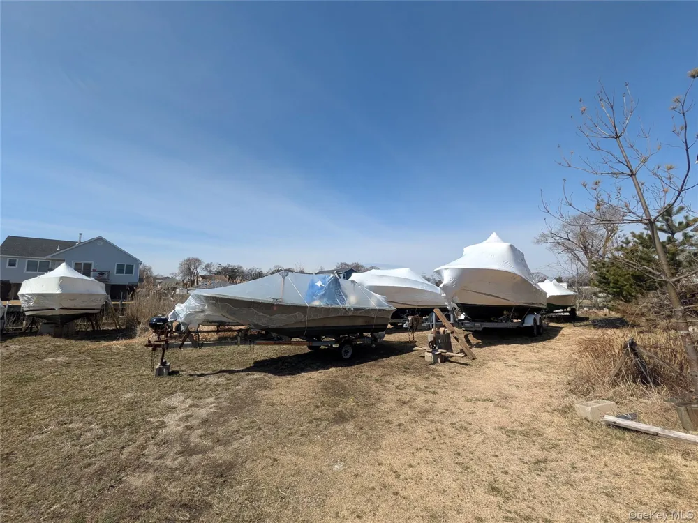 635 Arthur Street Baldwin, NY 11510