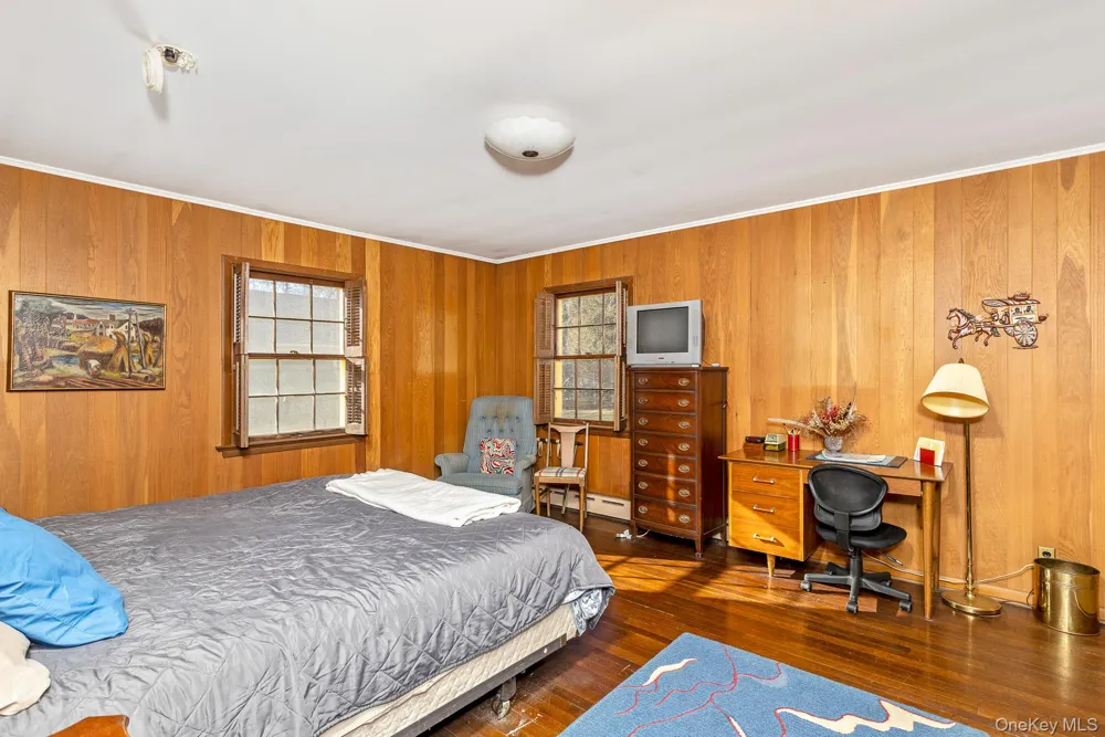 43 Halsey Road Remsenburg, NY 11960